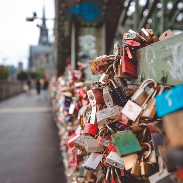 Sylvia-Schmidt-Traurednerin-Wahlheimat-Koeln-photo-by-markus-spiske-unsplash_web